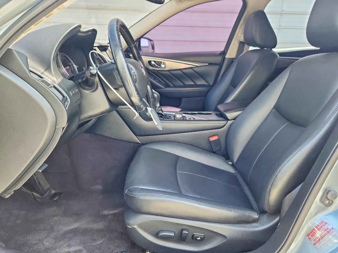 2015 INFINITI Q50 BASE — Фото 7 из 12