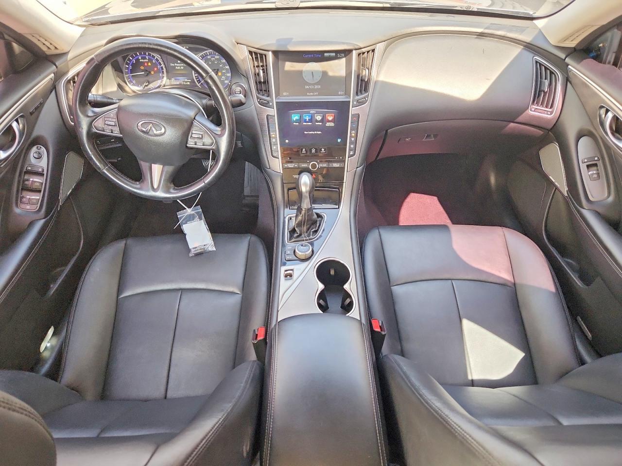 2015 INFINITI Q50 BASE — Фото 8 из 12