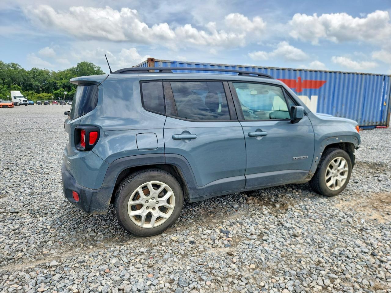 2018 JEEP RENEGADE LATITUDE — Фото 3 из 14