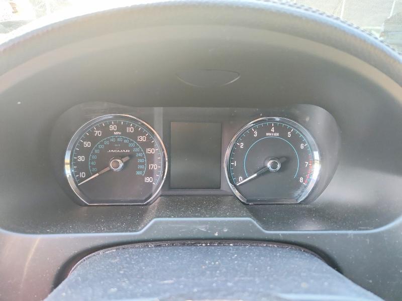 2015 JAGUAR XF 2.0T PREMIUM — Фото 9 из 12