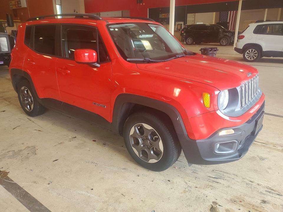 2015 JEEP RENEGADE LATITUDE — Фото 4 из 13