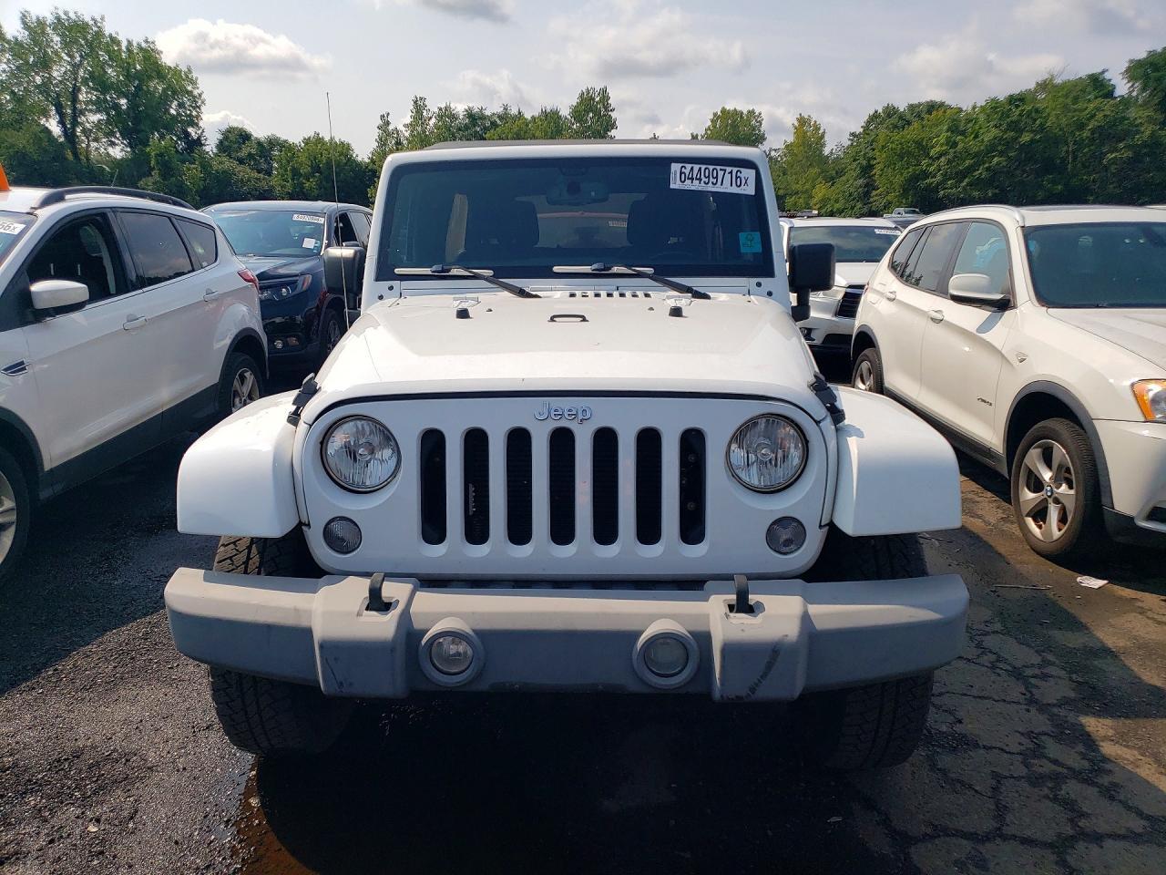 2015 JEEP WRANGLER UNLIMITED SAHARA — Фото 5 из 12
