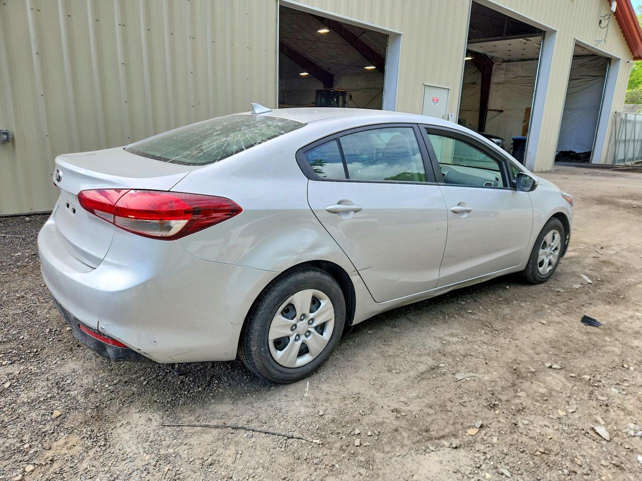 2018 KIA FORTE LX — Фото 3 из 13