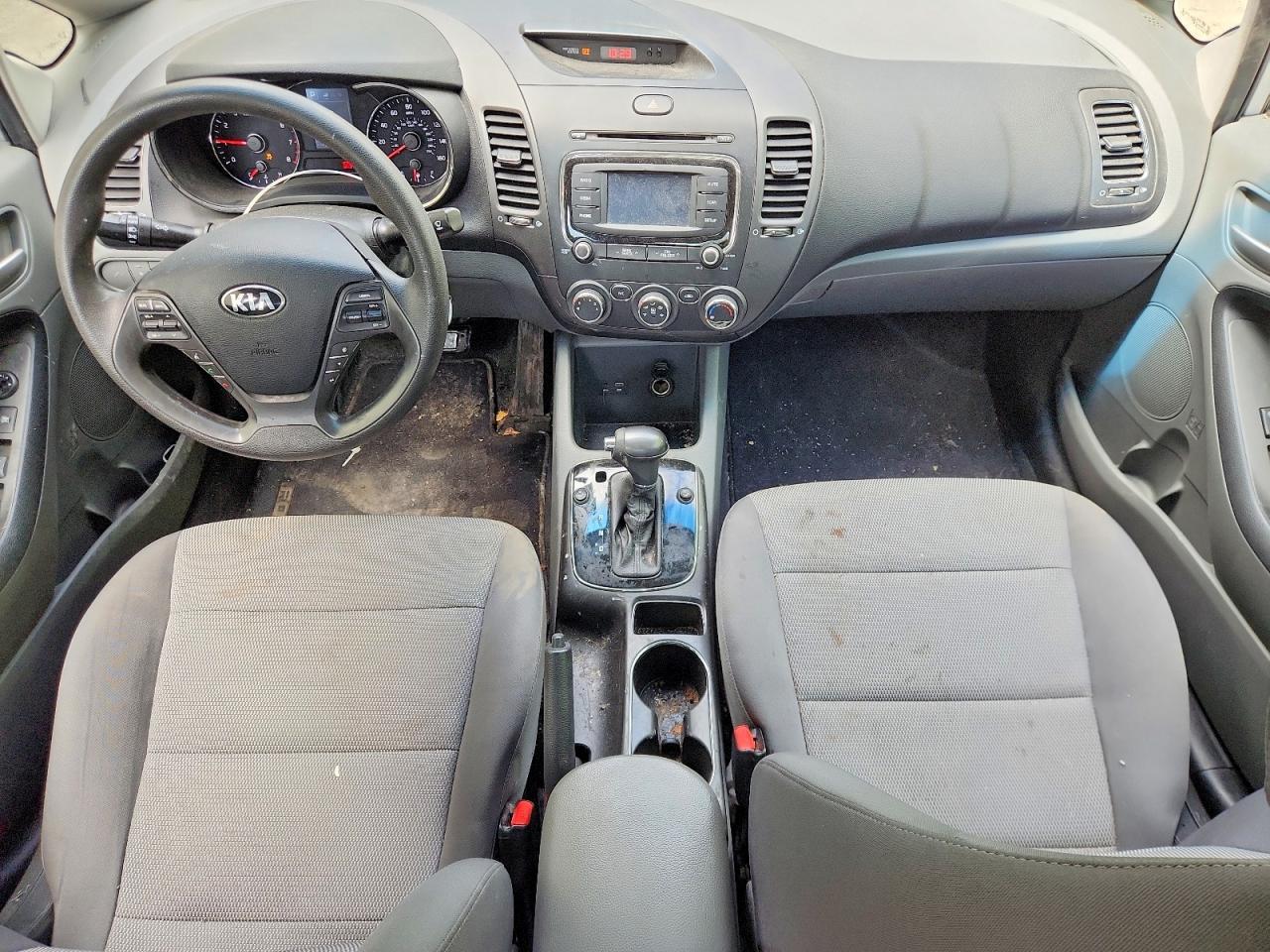 2018 KIA FORTE LX — Фото 8 из 13