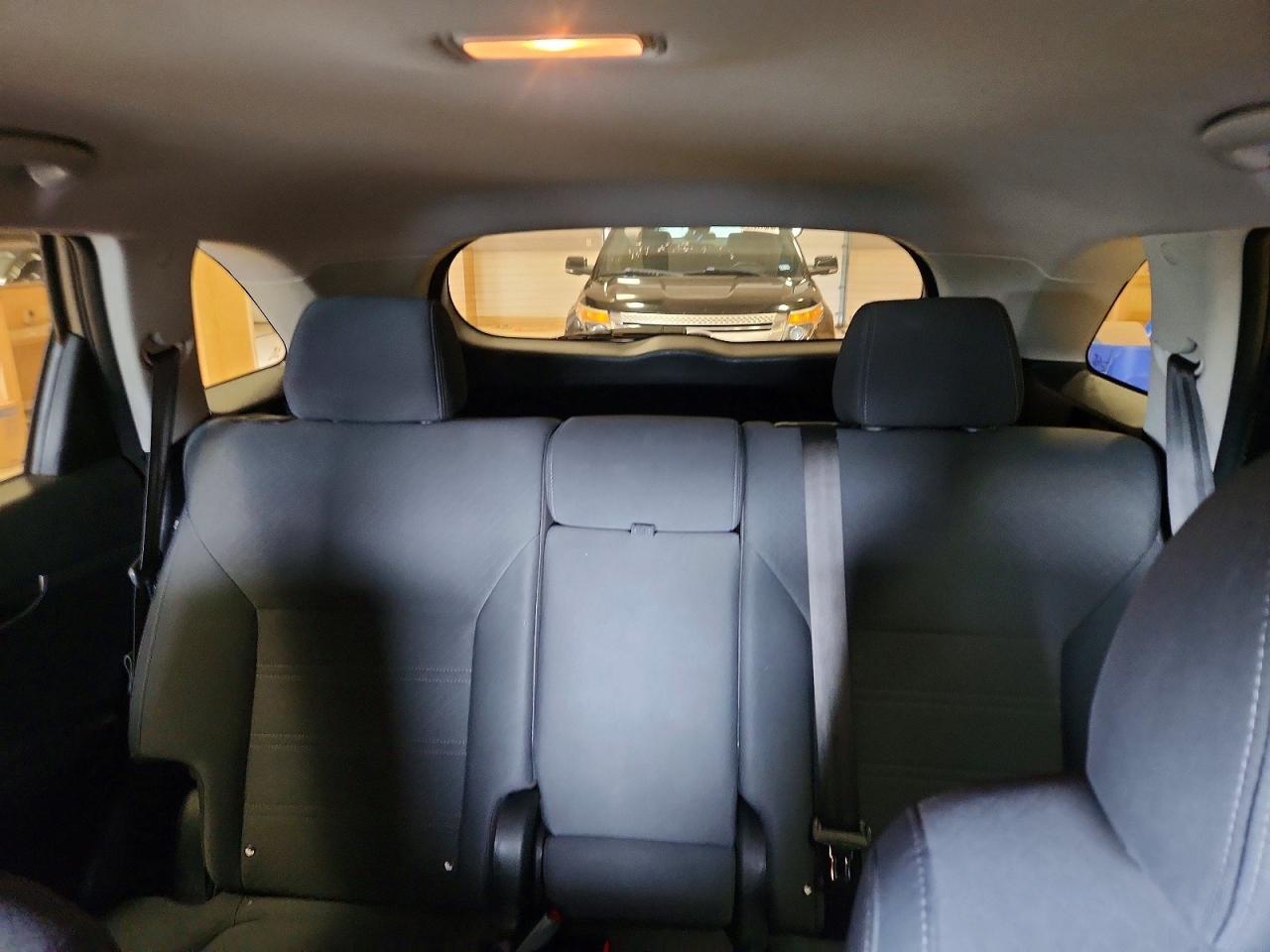 2018 KIA SORENTO LX — Фото 10 из 13