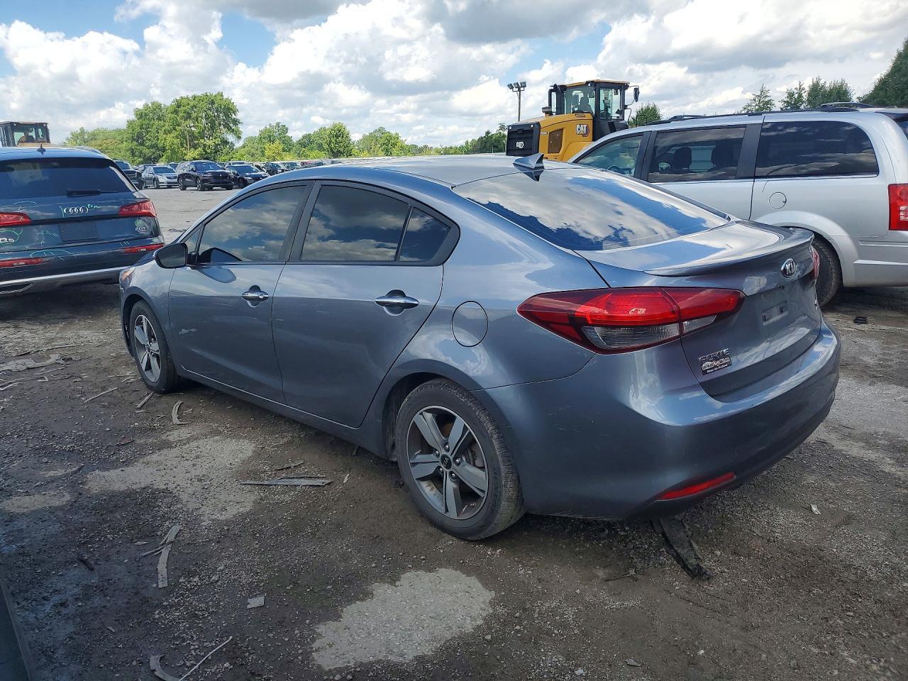 2018 KIA FORTE S — Фото 2 из 12