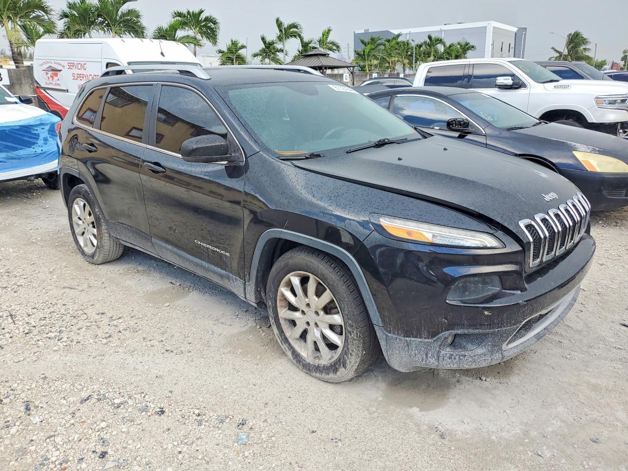 2015 JEEP CHEROKEE LATITUDE — Фото 4 из 12