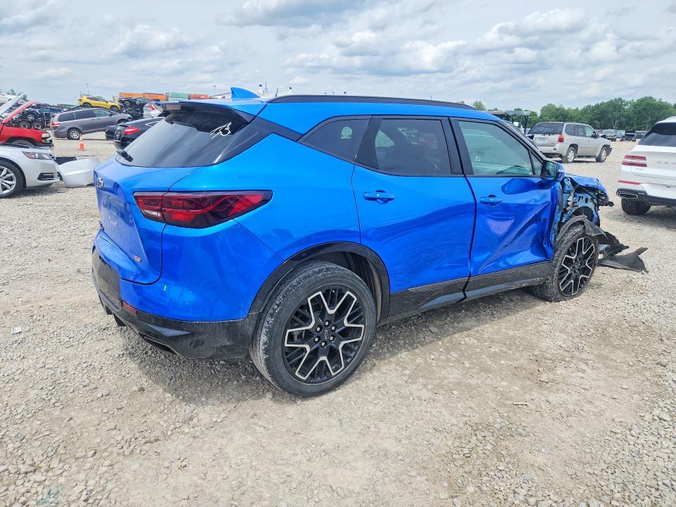 2024 CHEVROLET BLAZER RS — Фото 3 из 13