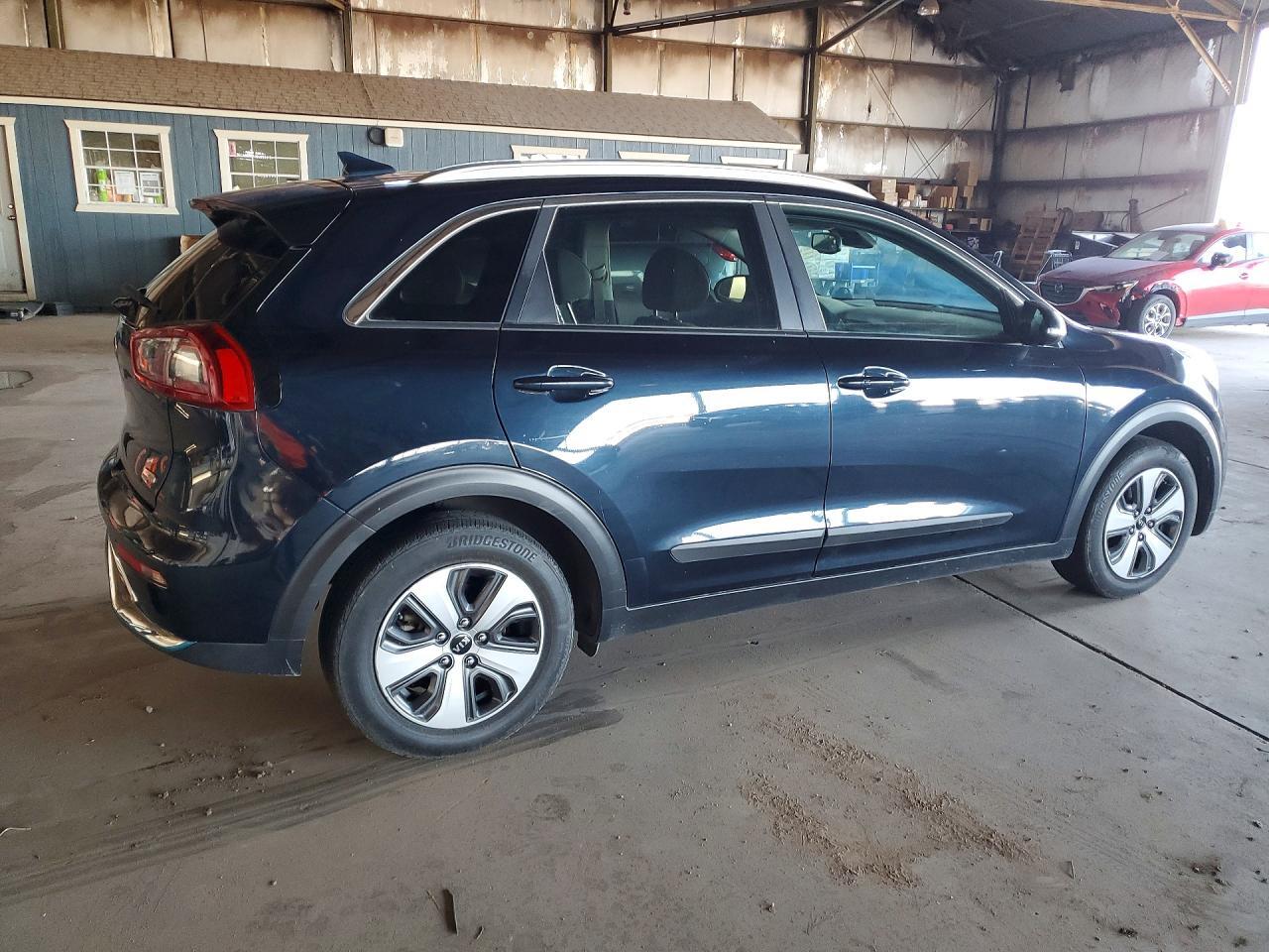 2018 KIA NIRO EX PREMIUM — Фото 3 из 12
