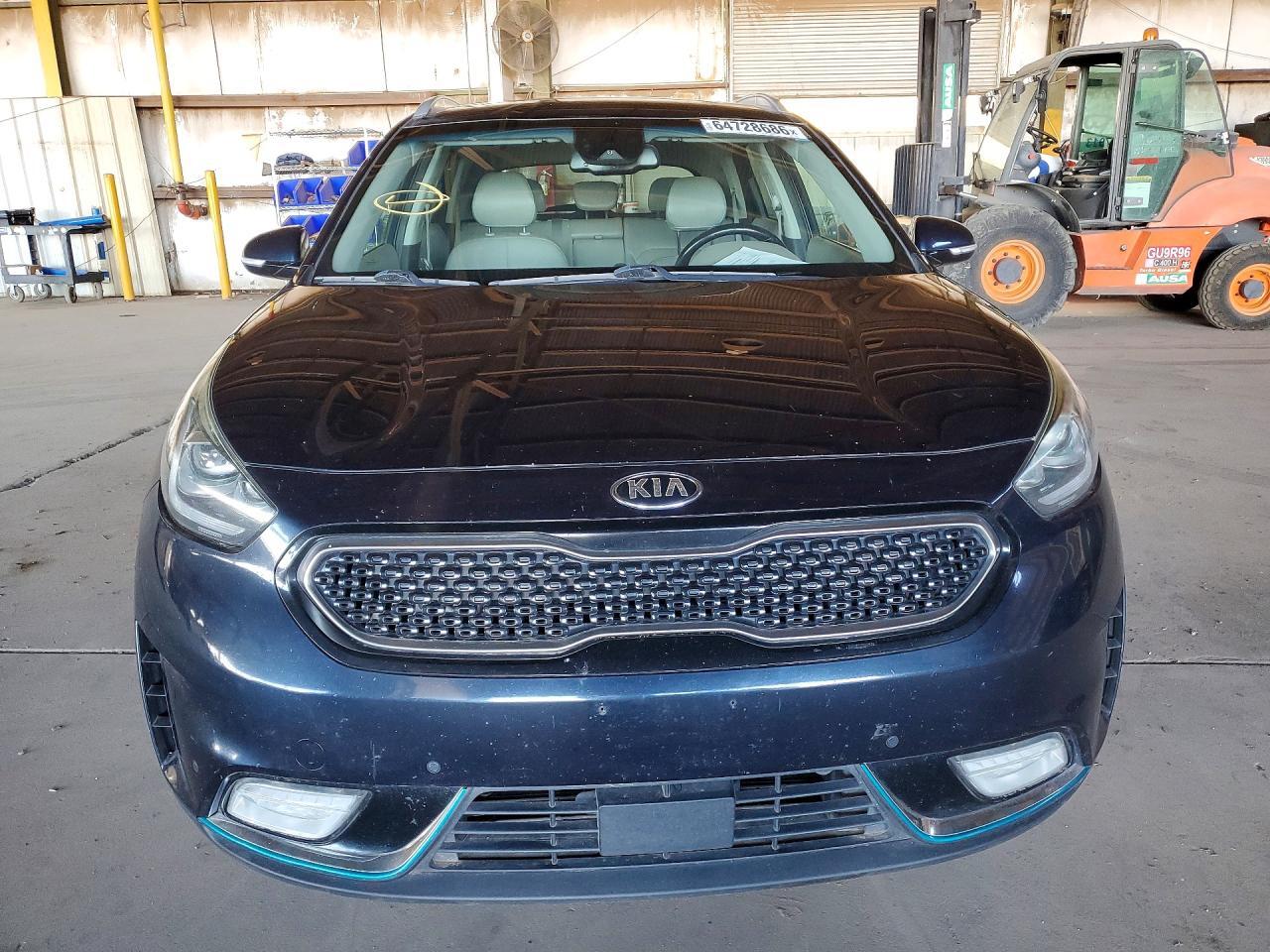 2018 KIA NIRO EX PREMIUM — Фото 5 из 12