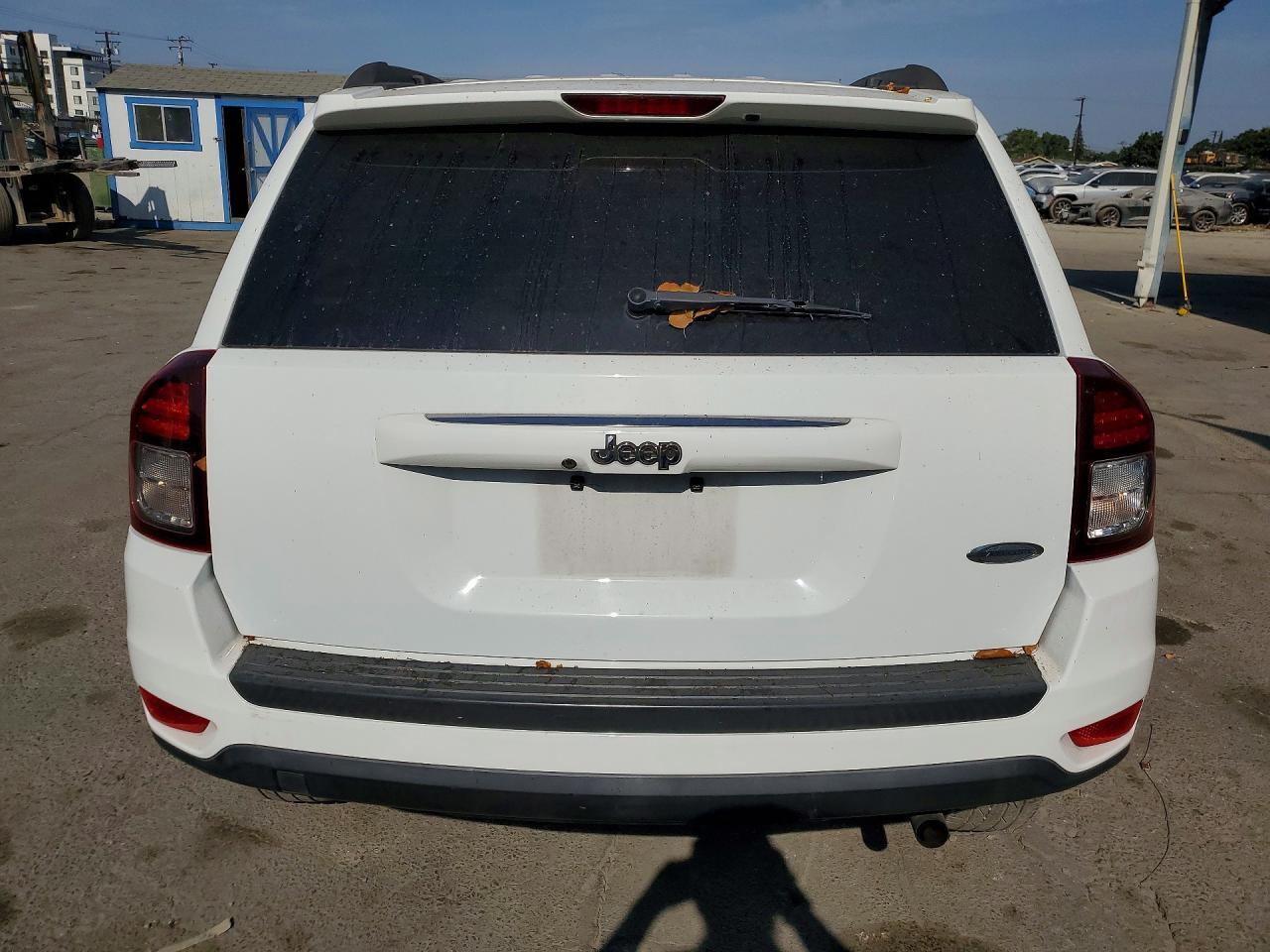 2015 JEEP COMPASS LATITUDE — Фото 6 из 13