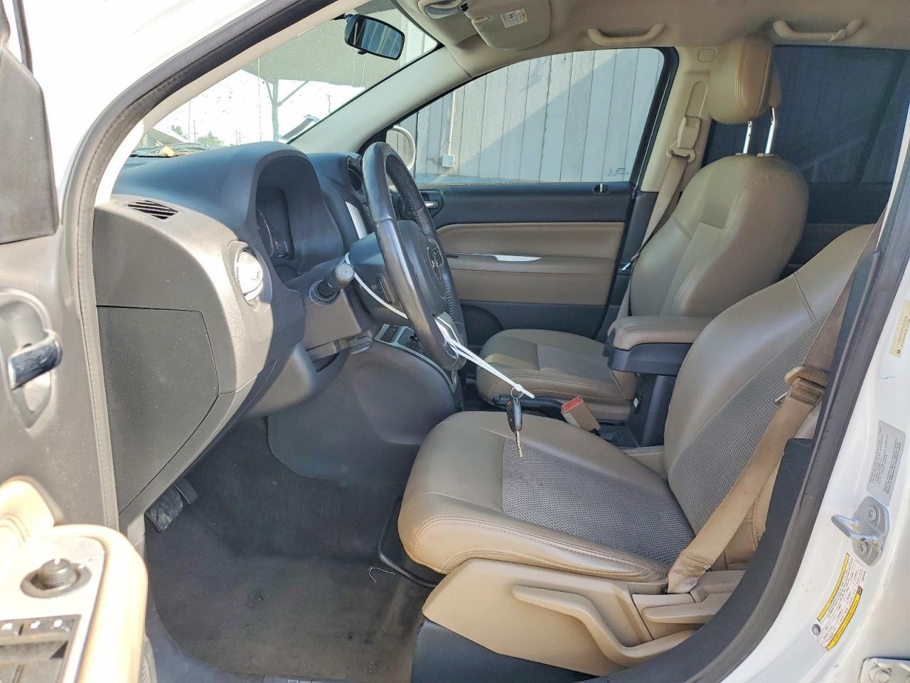 2015 JEEP COMPASS LATITUDE — Фото 7 из 13