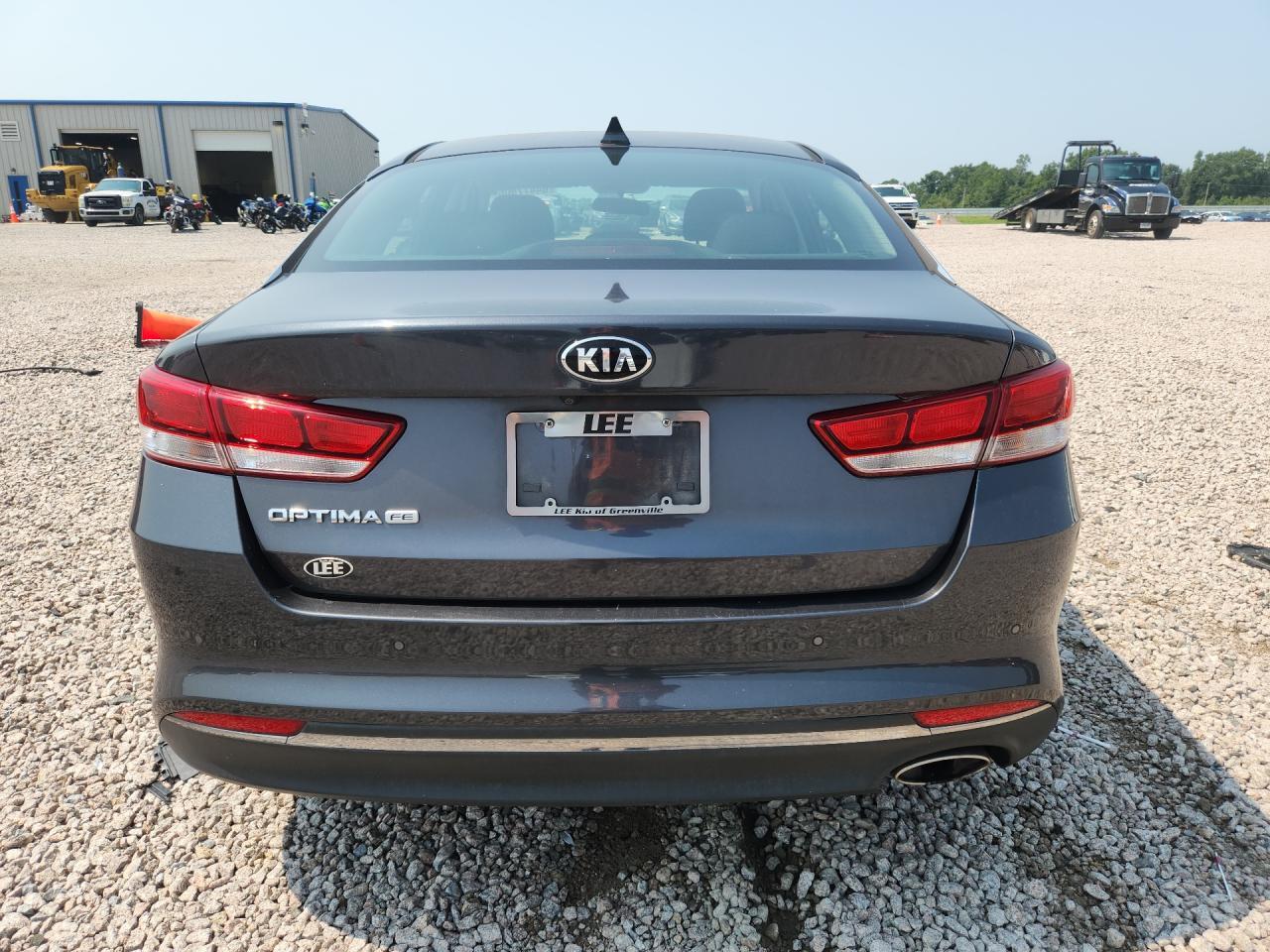 2018 KIA OPTIMA LX — Фото 6 из 12