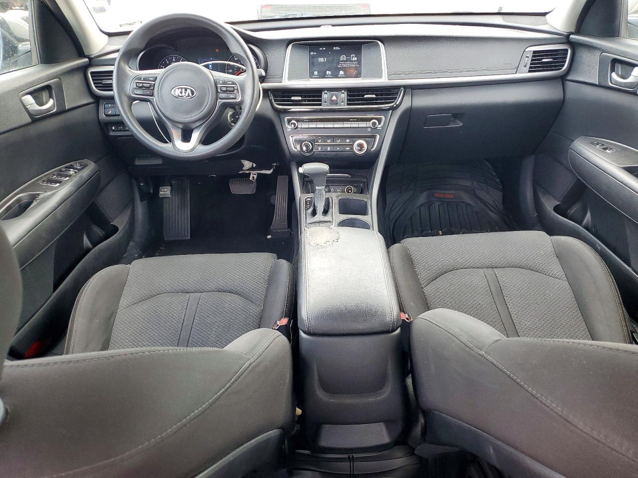2018 KIA OPTIMA LX — Фото 8 из 12