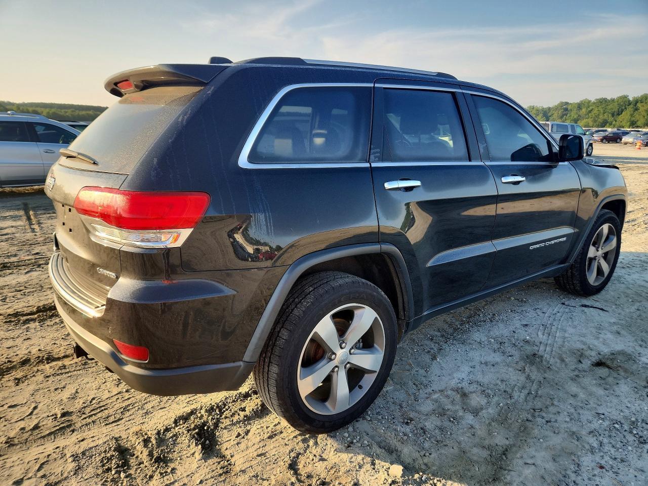 2015 JEEP GRAND CHEROKEE LIMITED — Фото 3 из 13