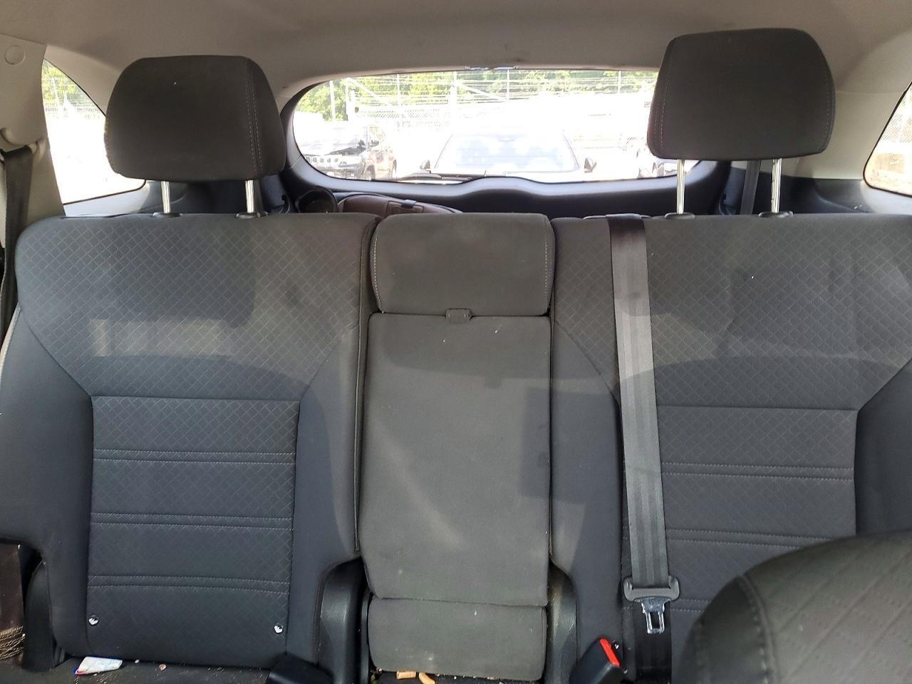 2018 KIA SORENTO LX V6 — Фото 10 из 13