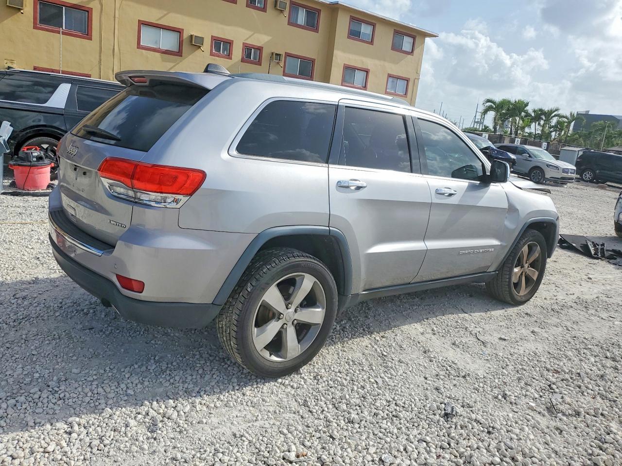 2015 JEEP GRAND CHEROKEE LIMITED — Фото 3 из 12