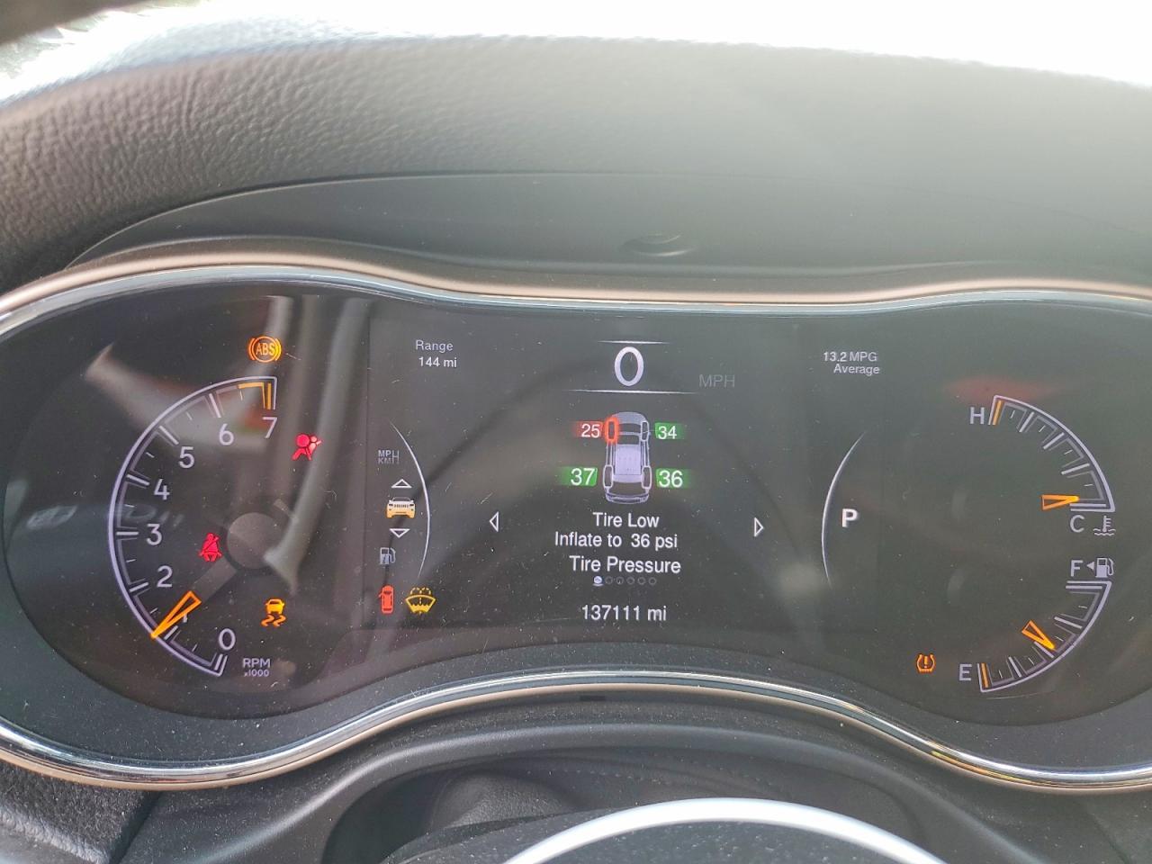 2015 JEEP GRAND CHEROKEE LIMITED — Фото 9 из 12