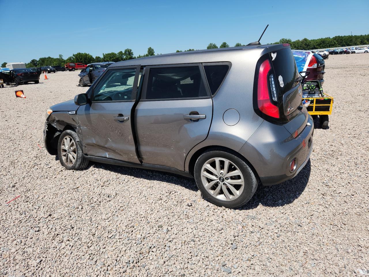 2018 KIA SOUL + — Фото 2 из 12