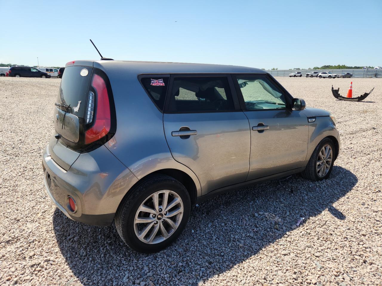 2018 KIA SOUL + — Фото 3 из 12