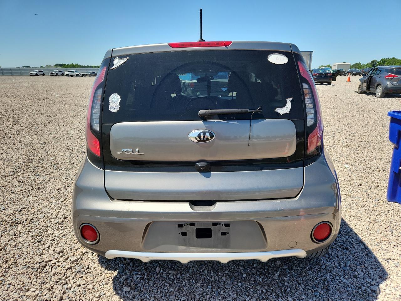 2018 KIA SOUL + — Фото 6 из 12
