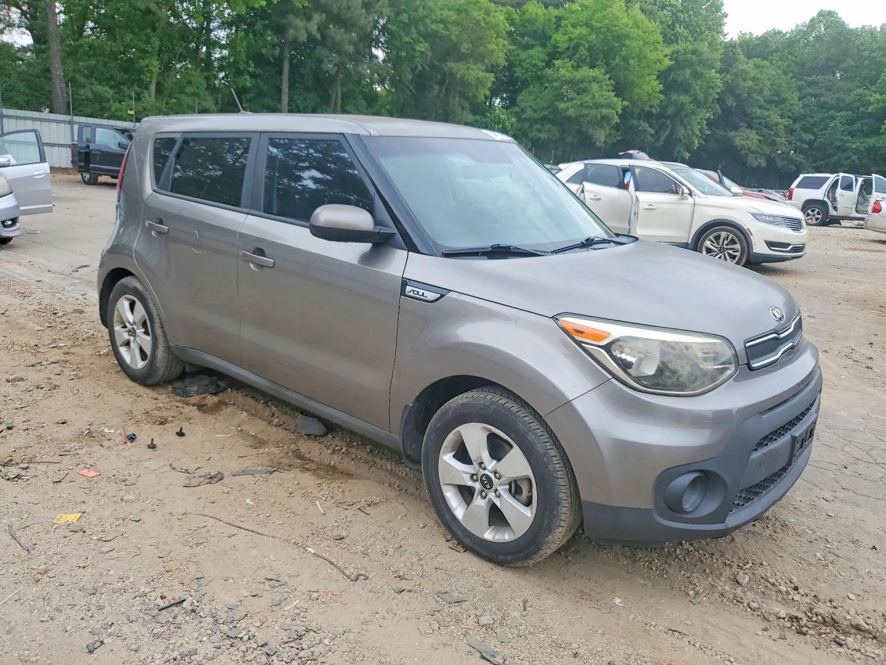 2018 KIA SOUL BASE — Фото 4 из 12