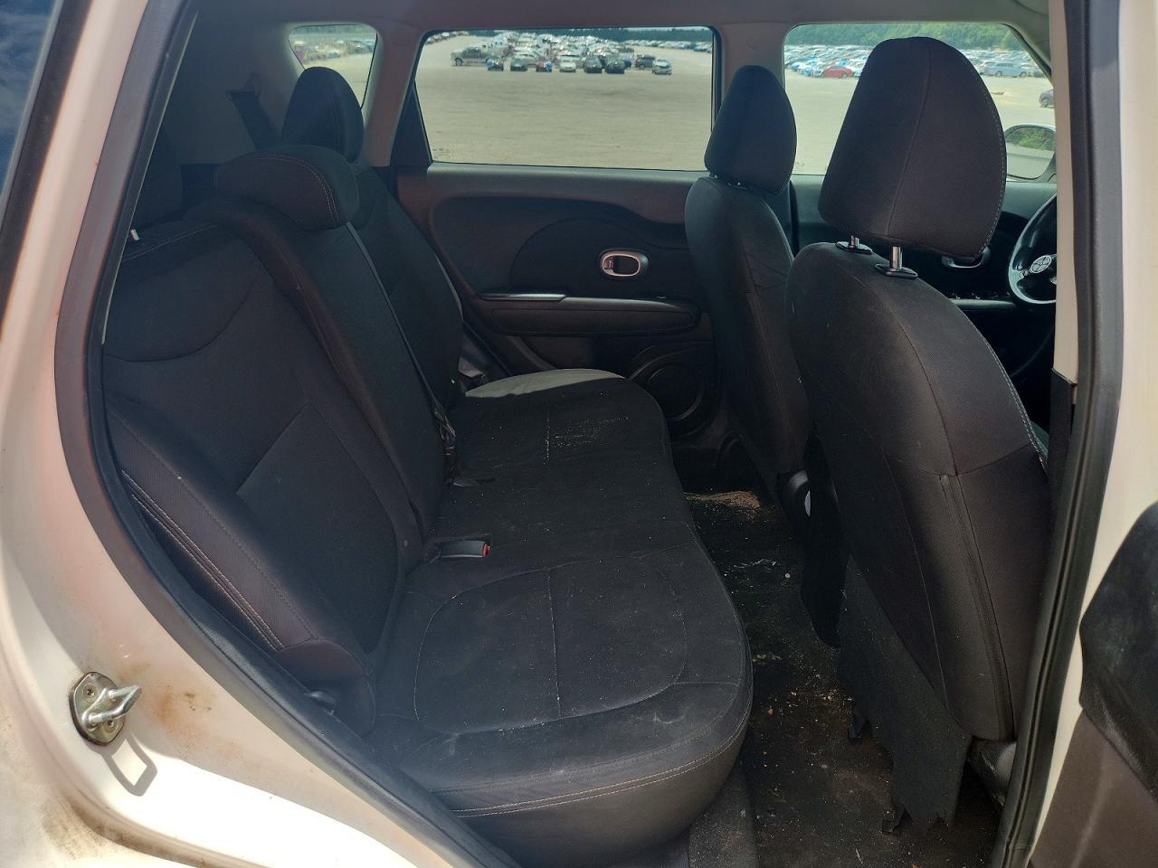 2018 KIA SOUL BASE — Фото 10 из 12