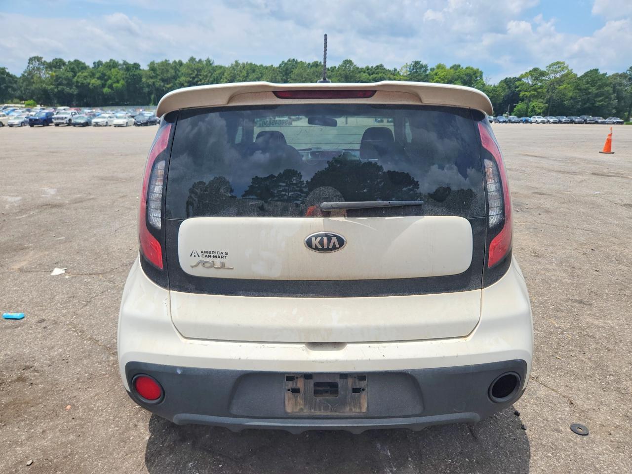 2018 KIA SOUL BASE — Фото 6 из 12