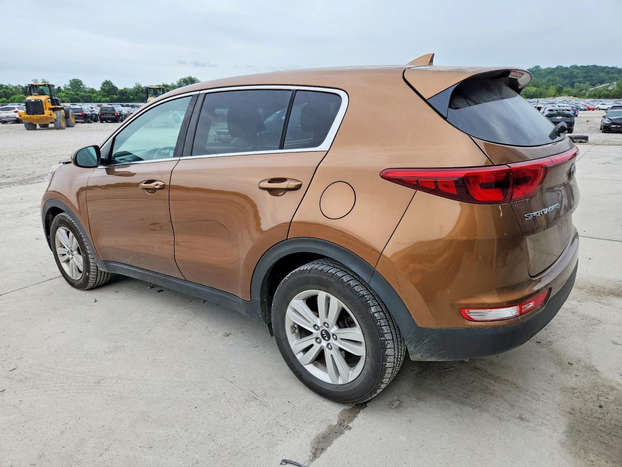 2018 KIA SPORTAGE LX — Фото 2 из 13