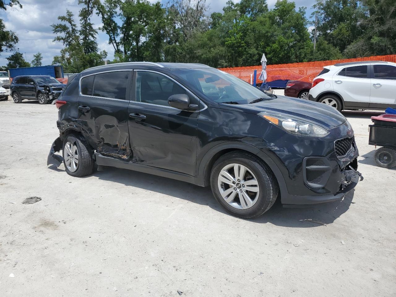 2018 KIA SPORTAGE LX — Фото 4 из 13