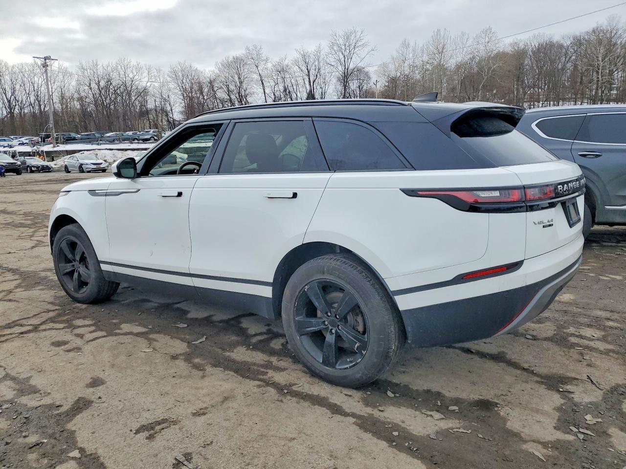 2018 LAND ROVER RANGE ROVER VELAR S — Фото 2 из 13