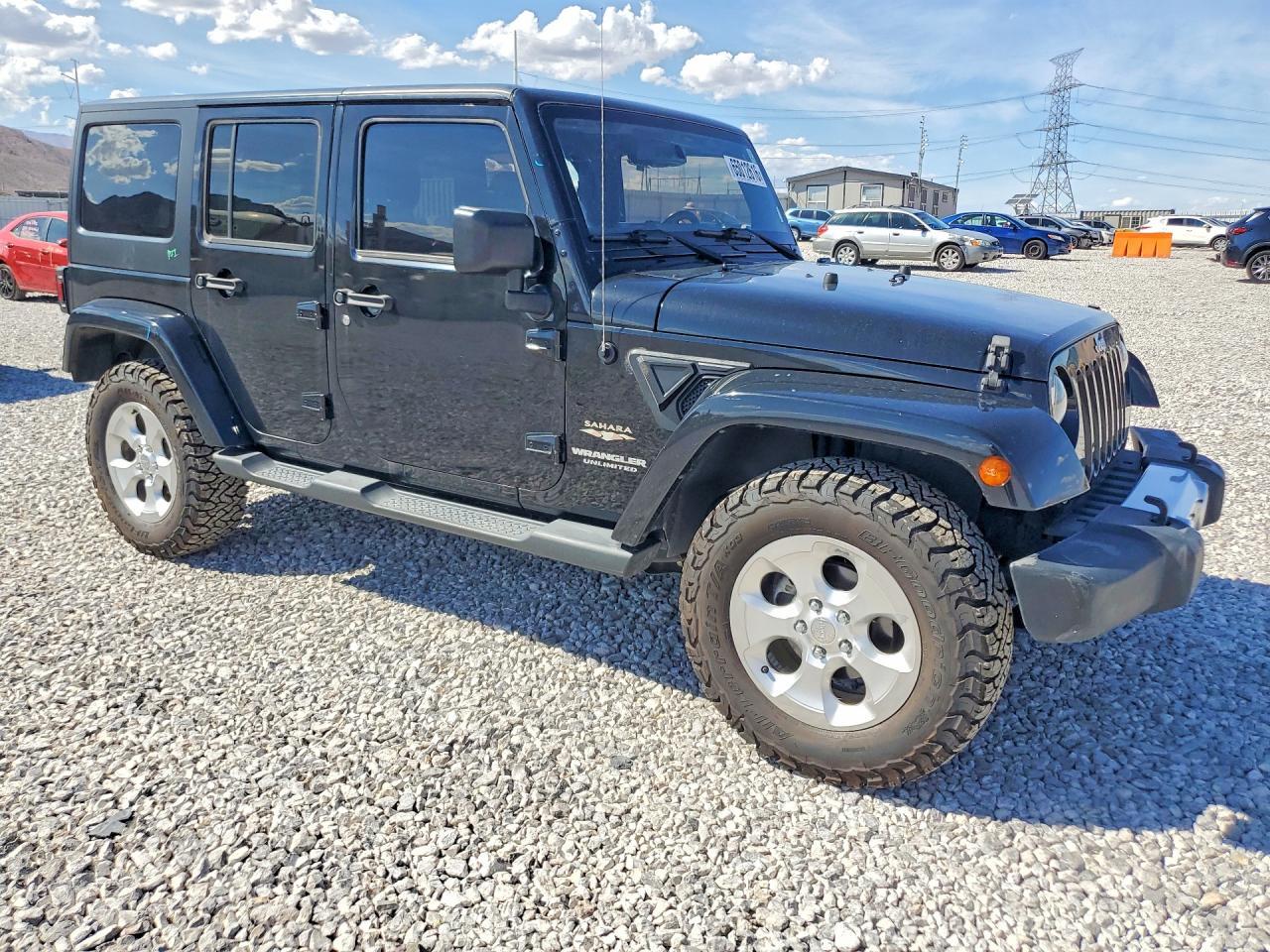 2015 JEEP WRANGLER UNLIMITED SAHARA — Фото 4 из 13