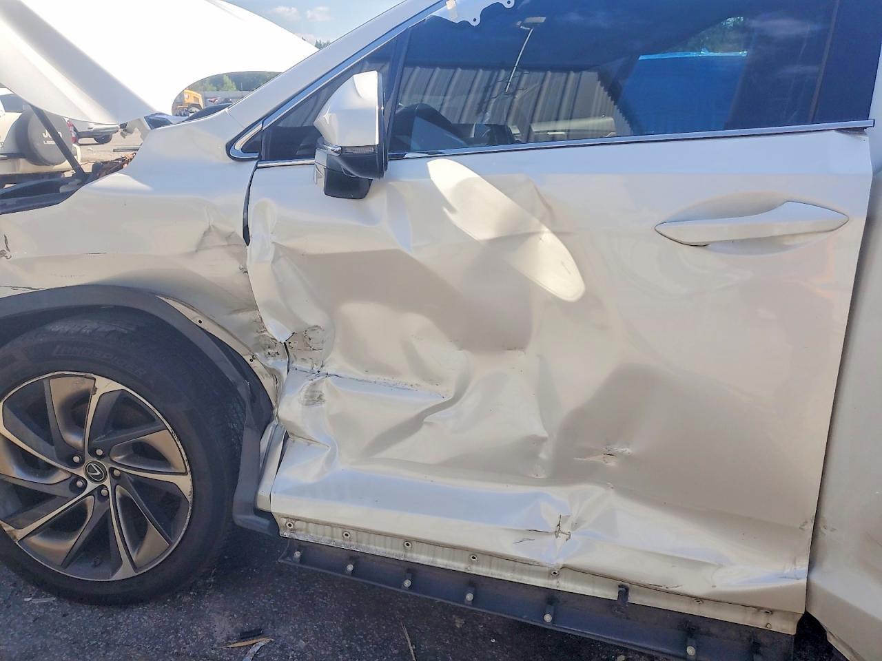 2018 LEXUS RX 350 L — Фото 7 из 13
