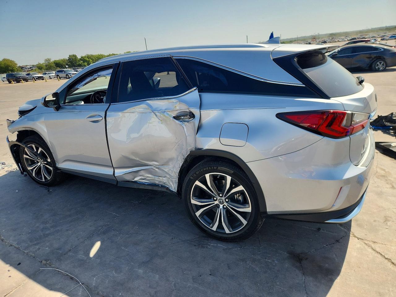 2018 LEXUS RX 350 L — Фото 2 из 13