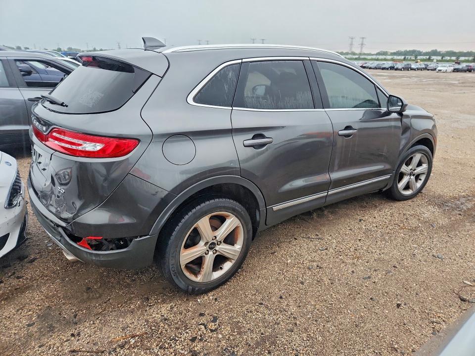 2018 LINCOLN MKC PREMIERE — Фото 3 из 13