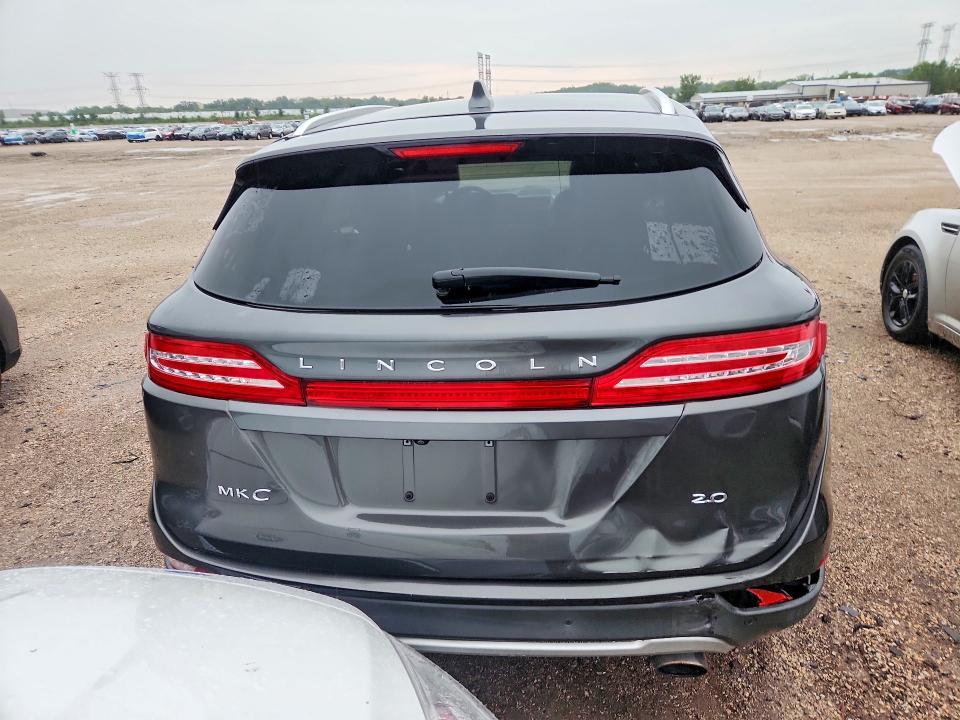 2018 LINCOLN MKC PREMIERE — Фото 6 из 13