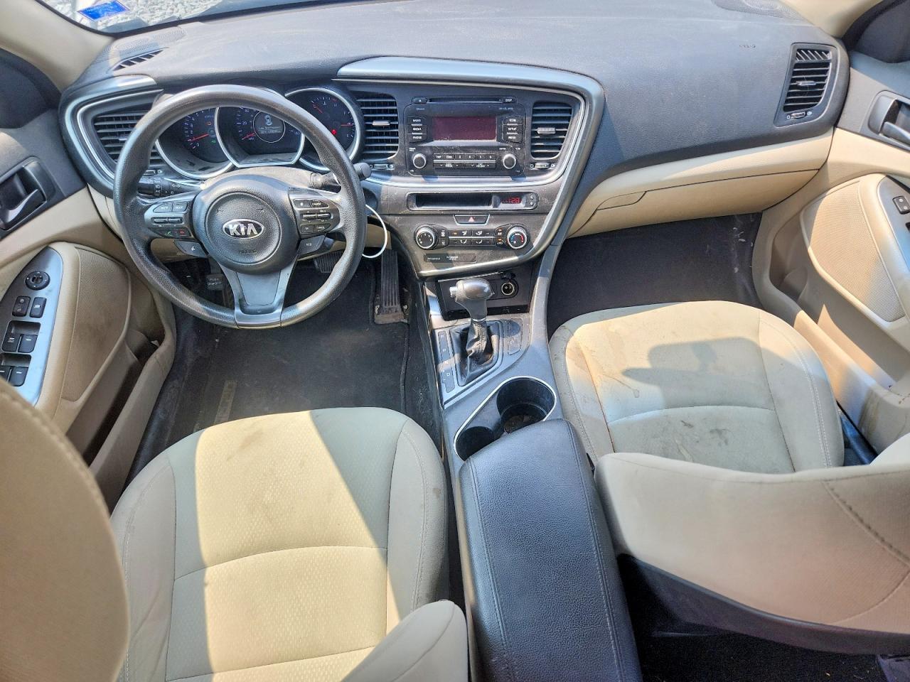 2015 KIA OPTIMA LX — Фото 8 из 12