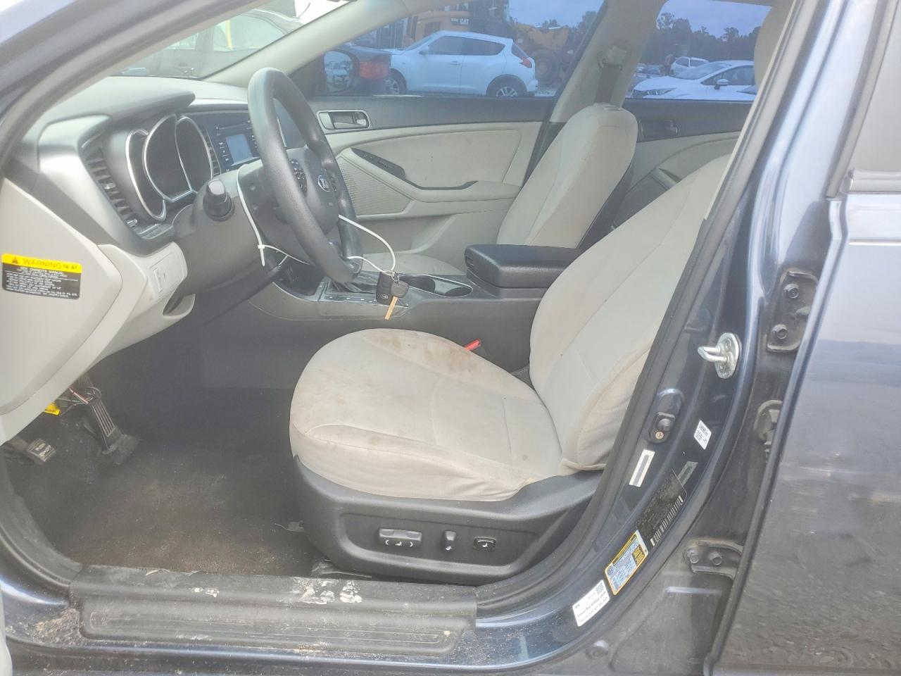2015 KIA OPTIMA LX — Фото 7 из 12