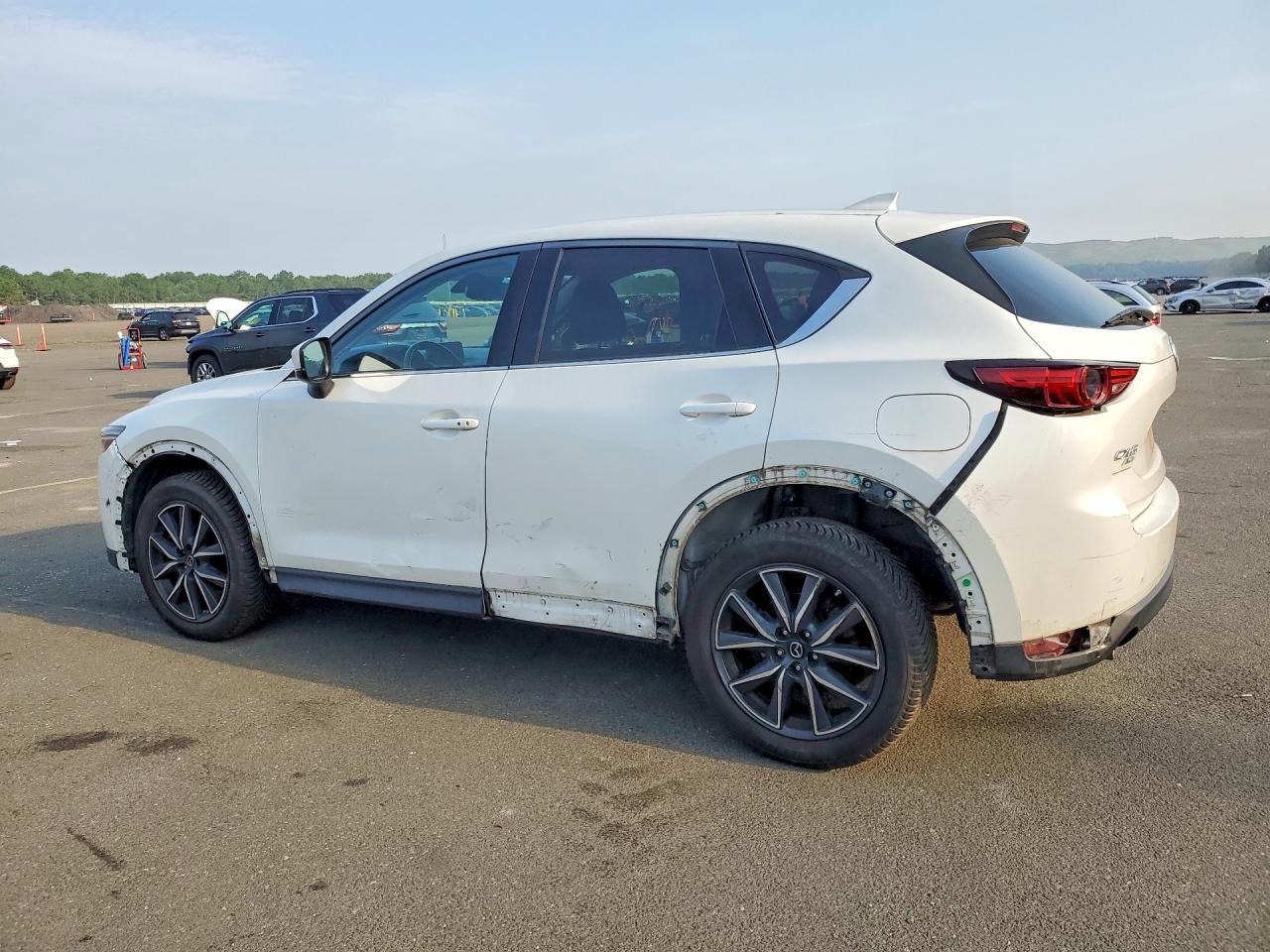 2018 MAZDA CX-5 GRAND TOURING — Фото 2 из 14
