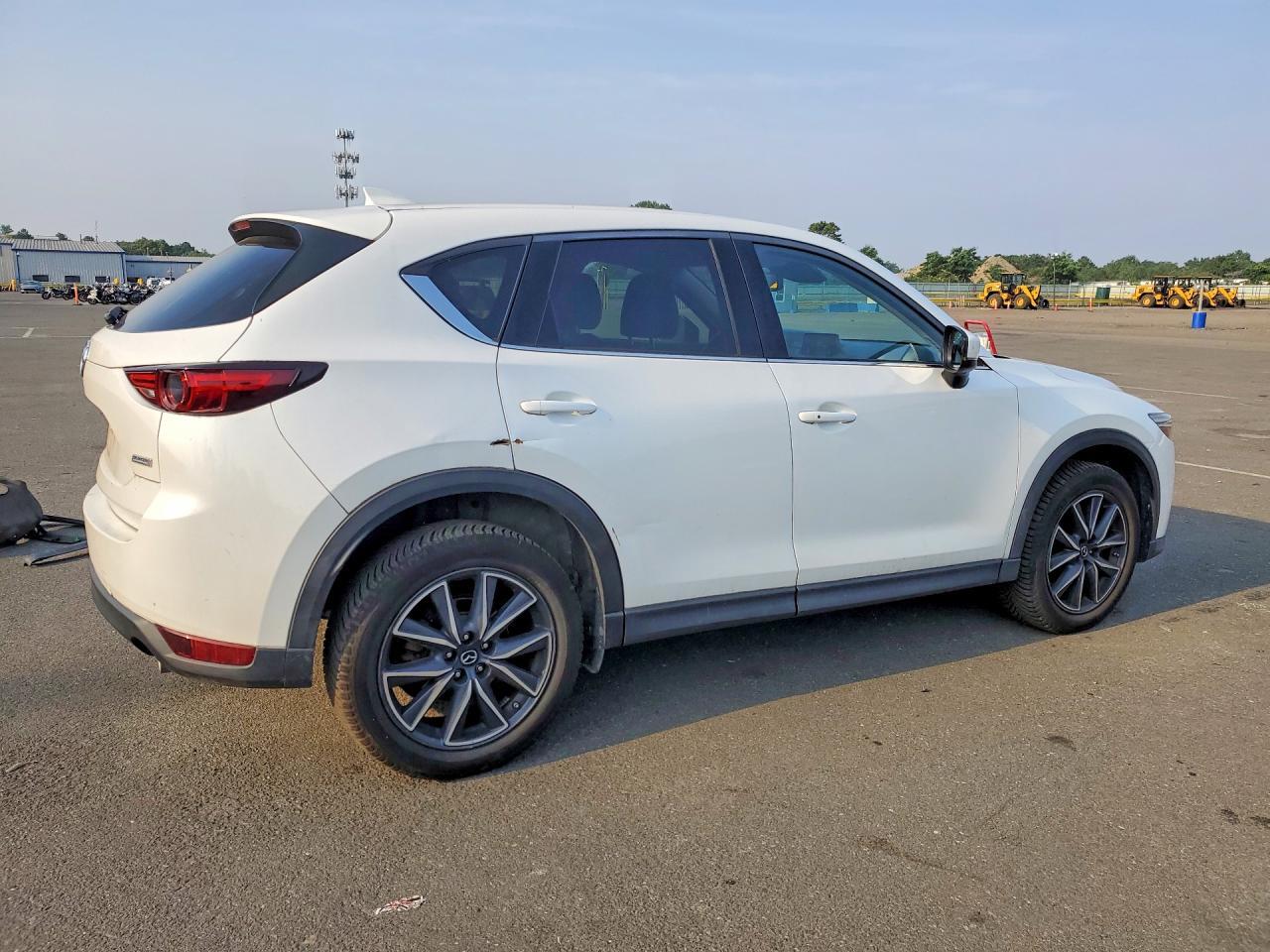 2018 MAZDA CX-5 GRAND TOURING — Фото 3 из 14