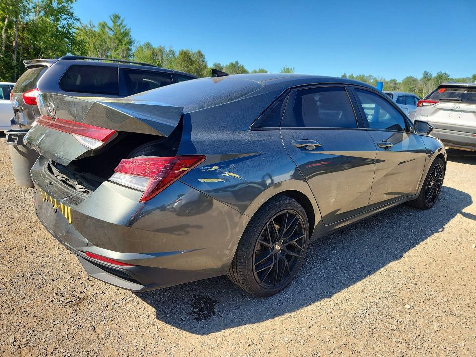 KMHLM4AG3PU390174 2023 HYUNDAI ELANTRA photo no. 3