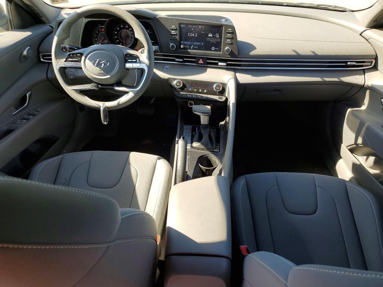 2023 HYUNDAI ELANTRA SEL — Фото 8 из 12