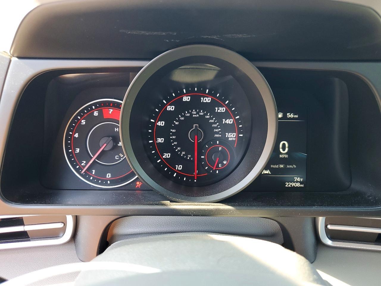 2023 HYUNDAI ELANTRA SEL — Фото 9 из 12