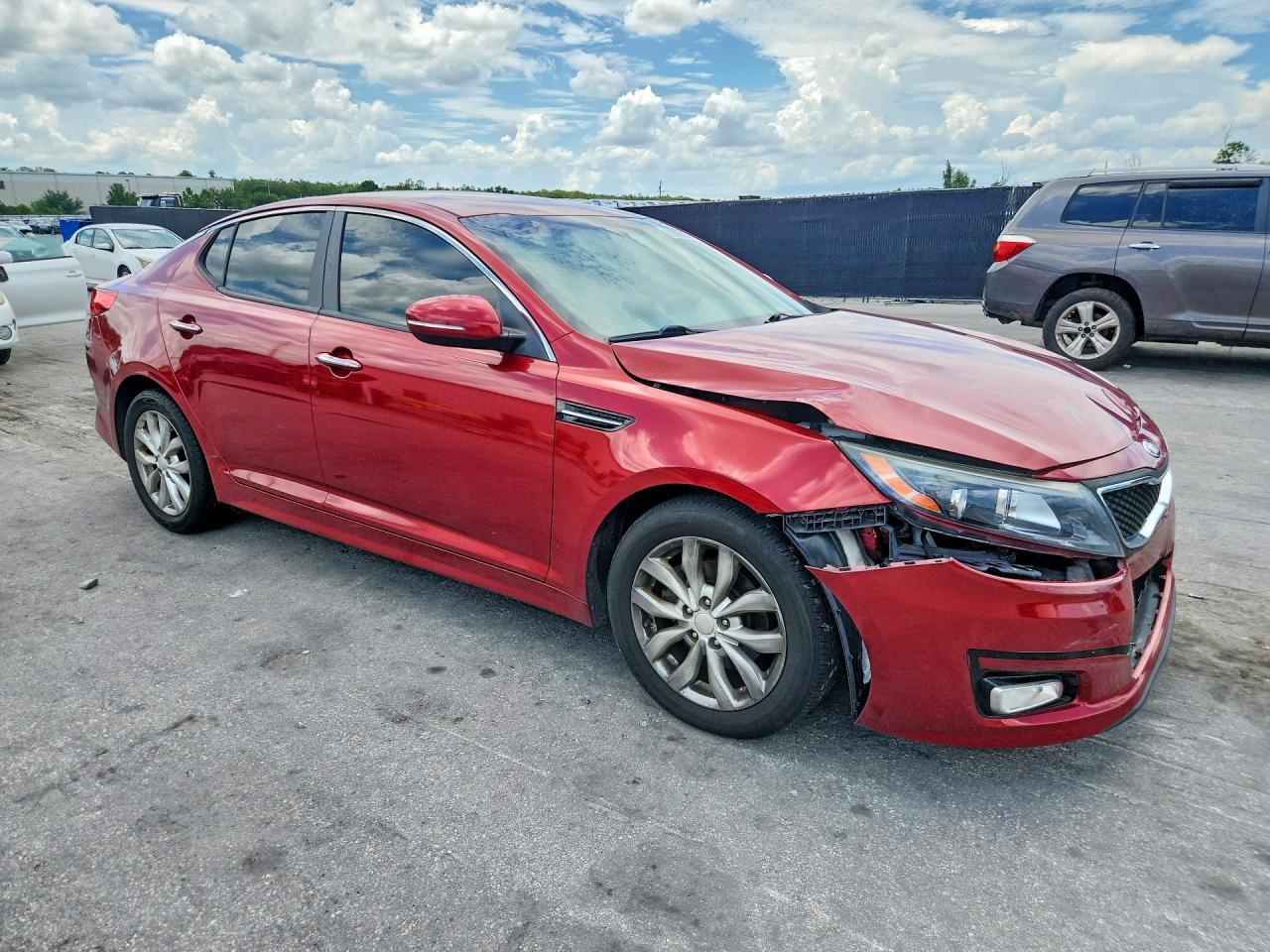 2015 KIA OPTIMA LX — Фото 4 из 12