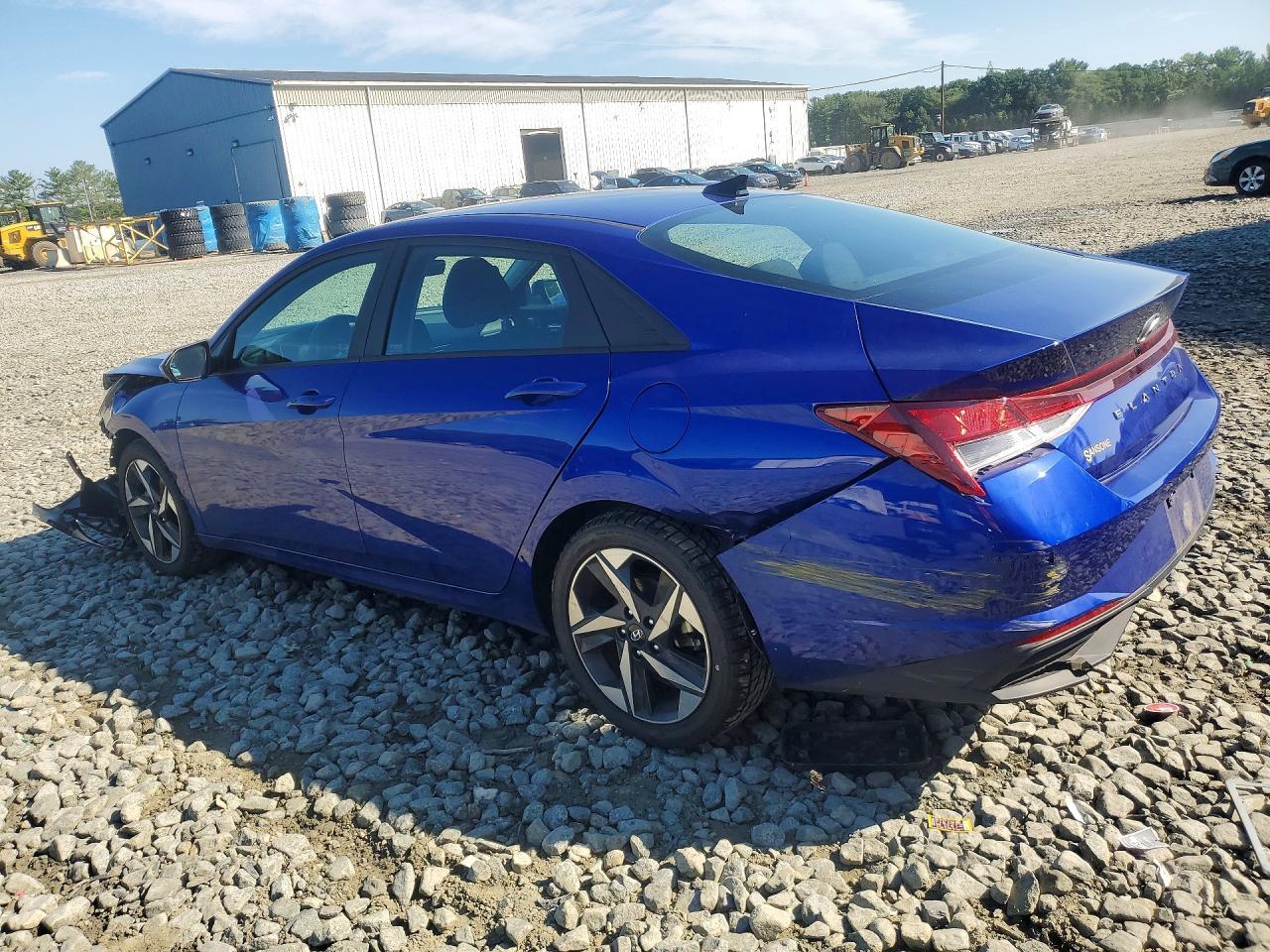 2023 HYUNDAI ELANTRA SEL — Фото 2 из 12