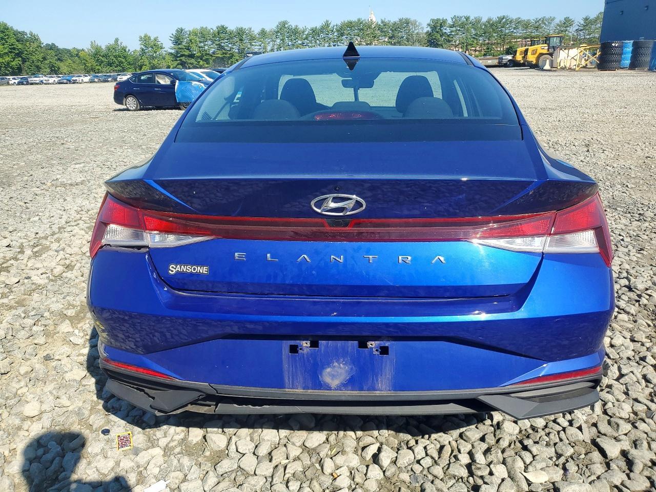 2023 HYUNDAI ELANTRA SEL — Фото 6 из 12