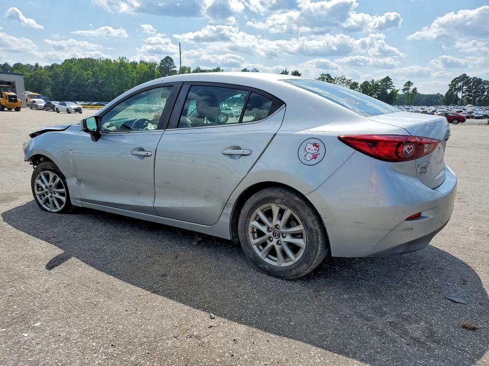 3MZBN1U74JM188542 2018 MAZDA 3 photo no. 2