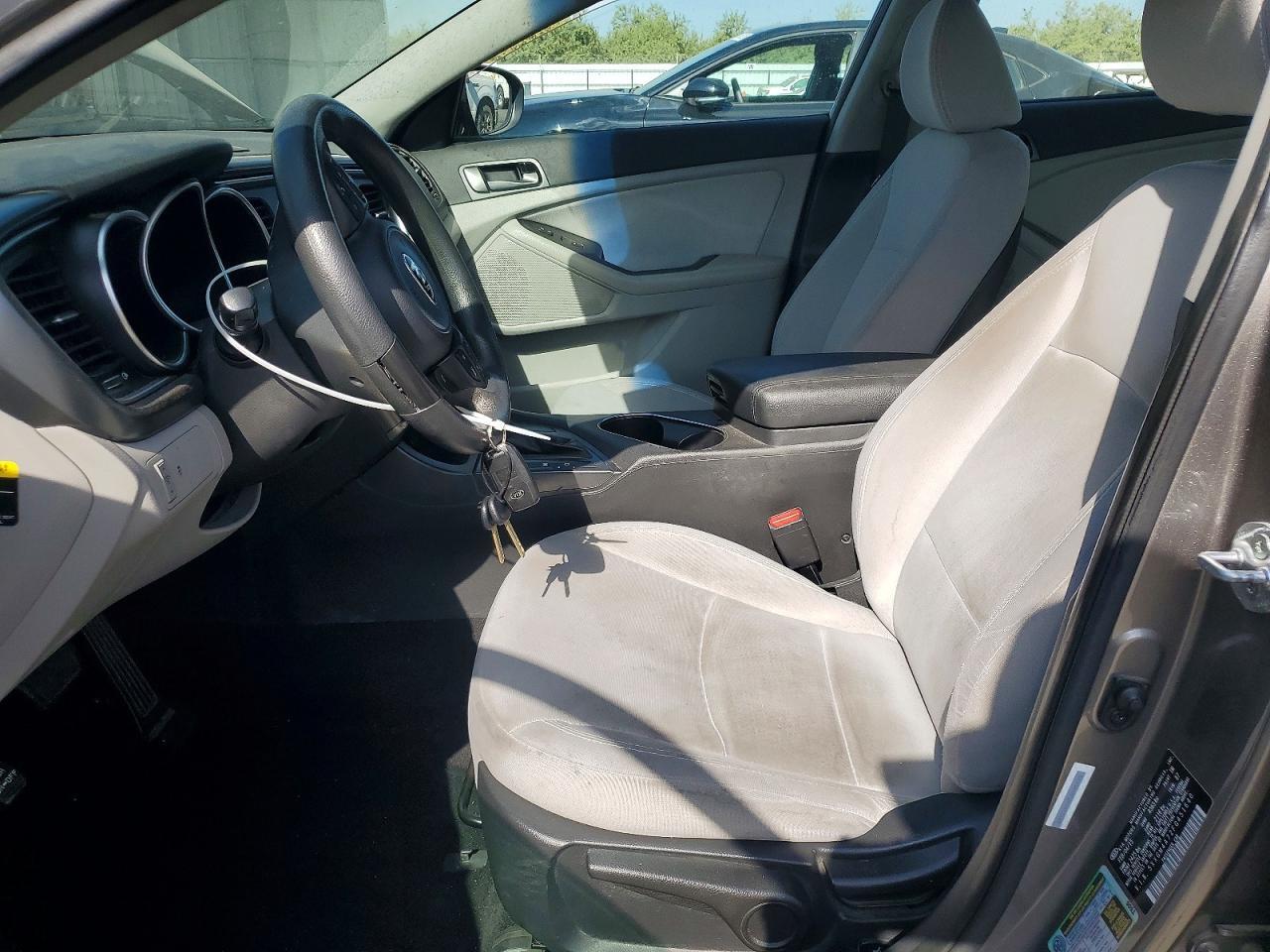 2015 KIA OPTIMA LX — Фото 7 из 13