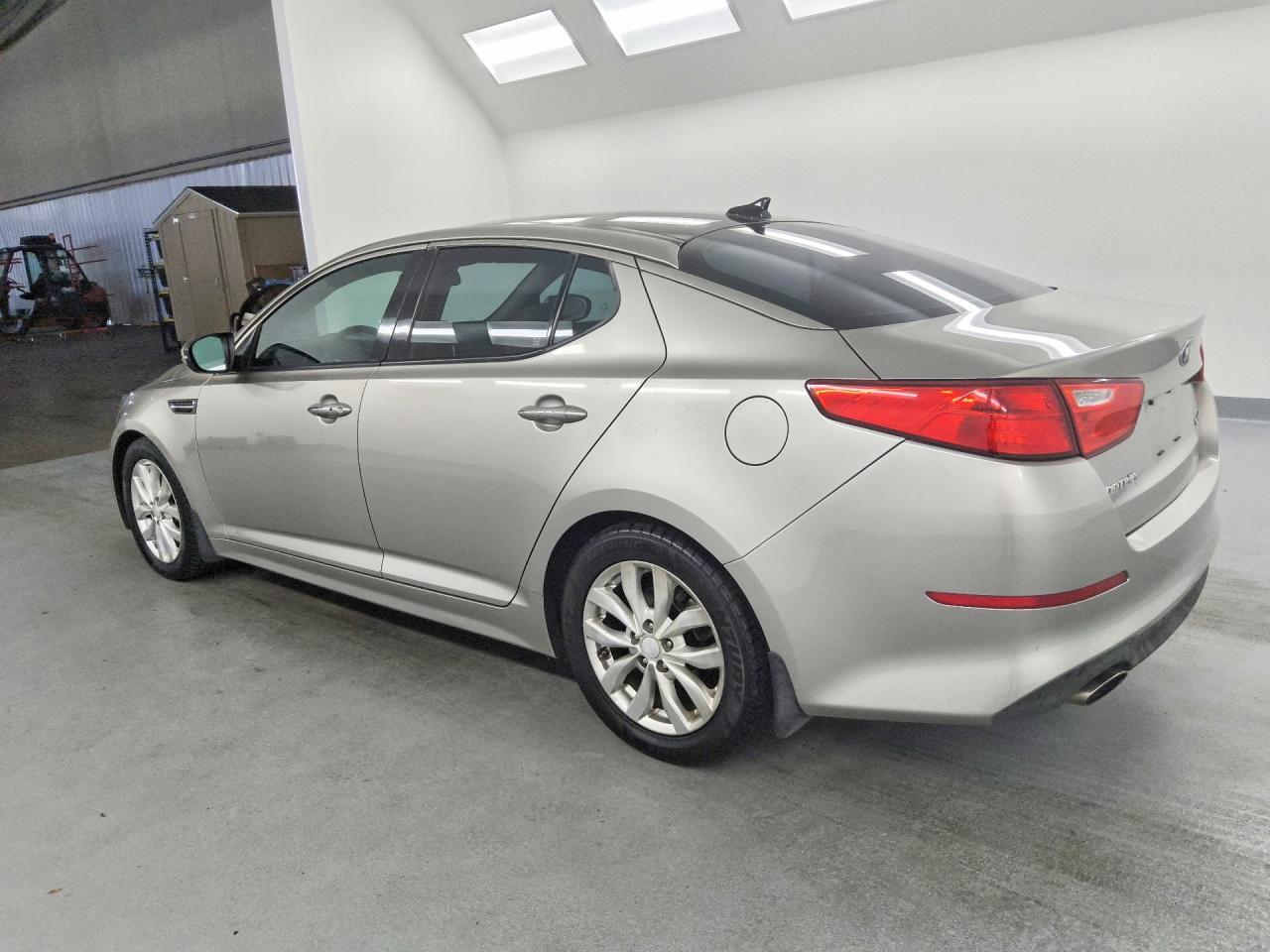 5XXGN4A77FG407968 2015 KIA OPTIMA photo no. 2