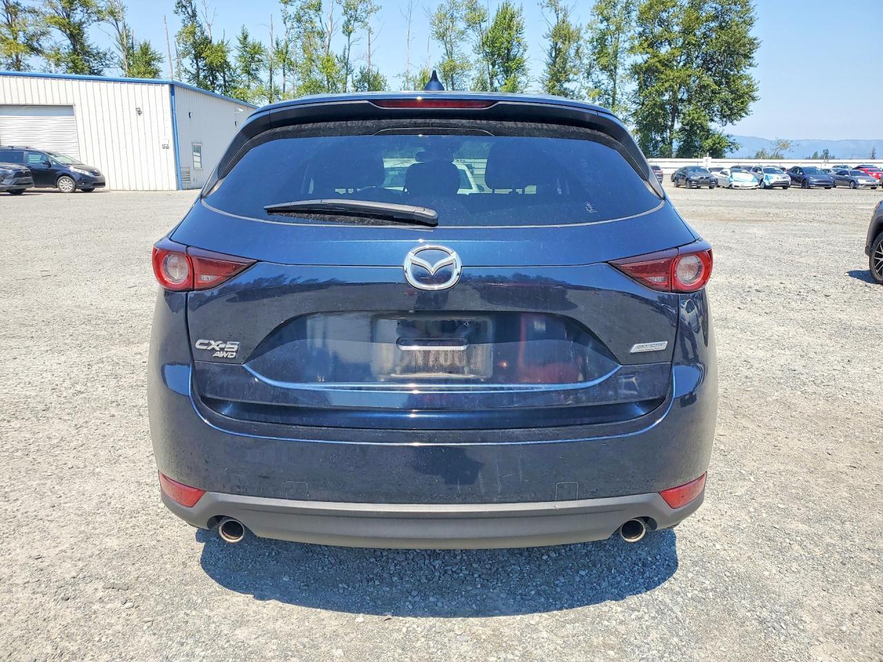2018 MAZDA CX-5 TOURING — Фото 6 из 13